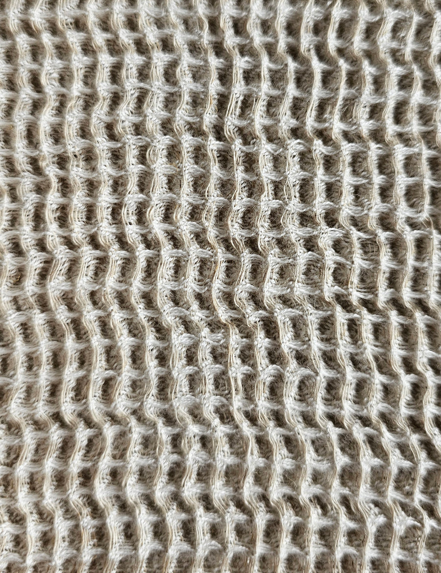 colour swatch of linen cotton textured macaron pillow in natural colour with natural piping details