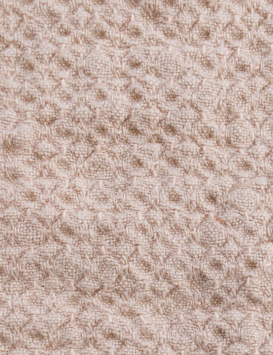 colour swatch of the pure linen jacquard bath robe in nude colour
