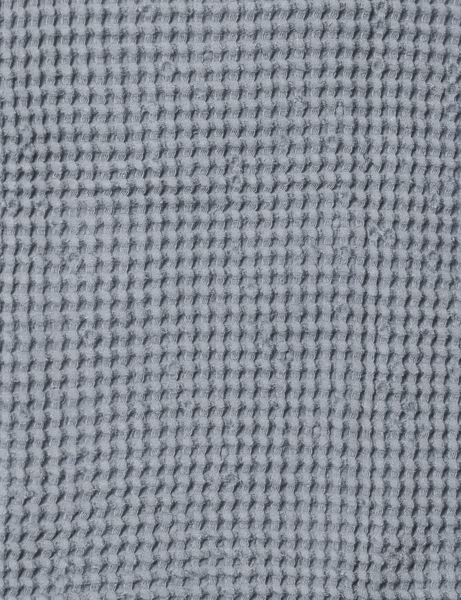 colour swatch of linen waffle bath robe in cloud colour 