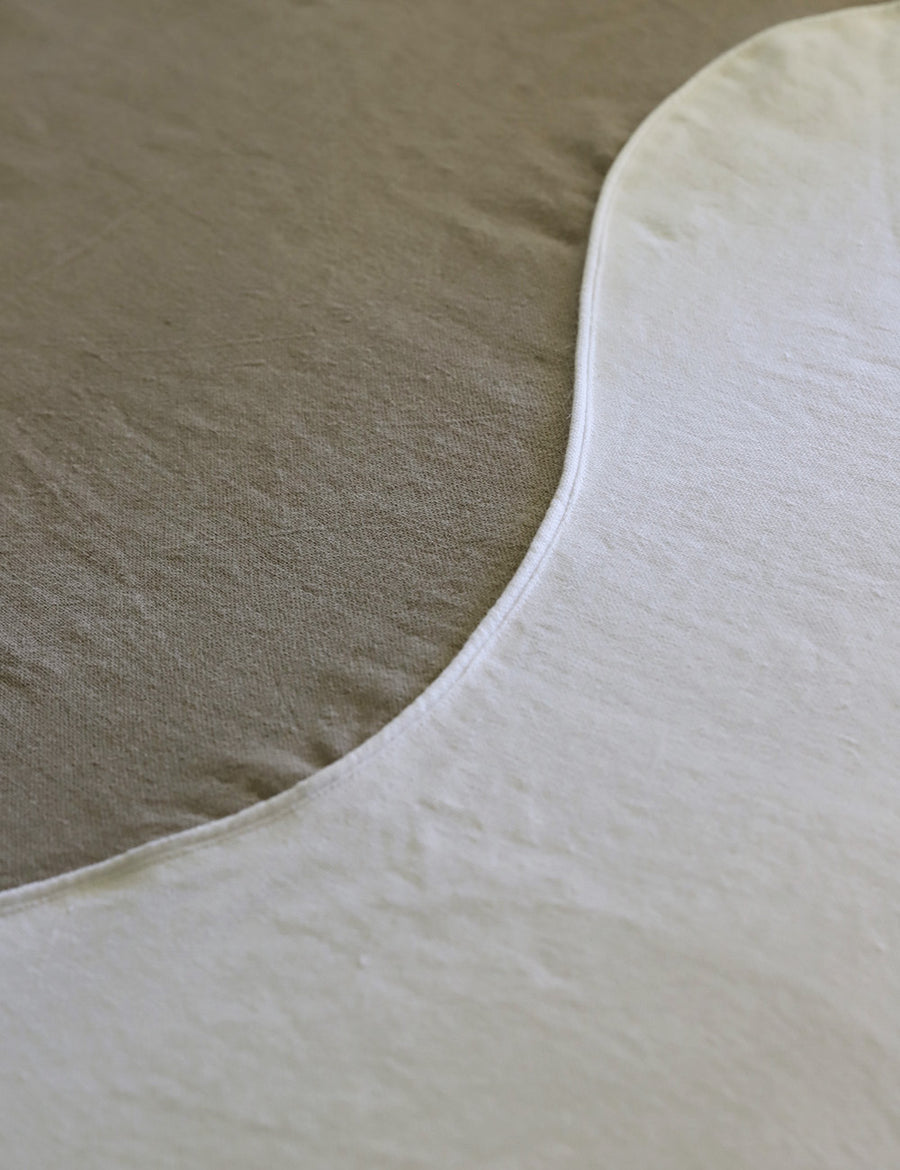 ARCO BEDCOVER | IVORY/NATURAL