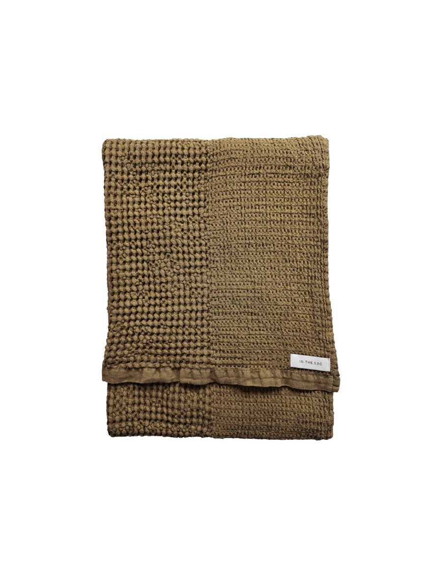 BEAU BATH SHEET | OLIVE