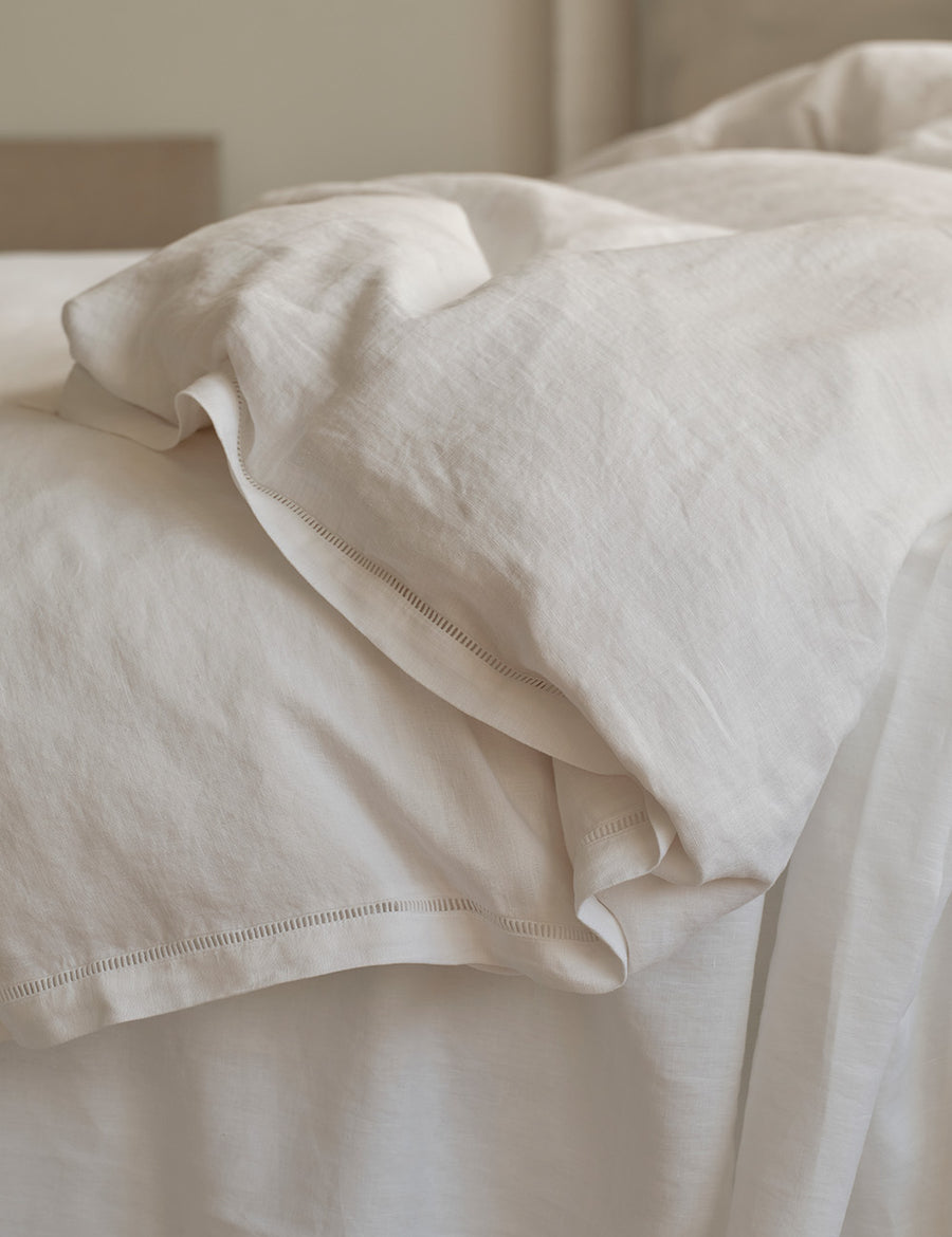BESPOKE QUILT SET | WHITE