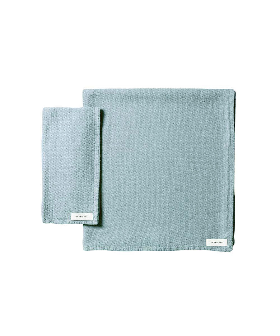 JACQUARD HAND TOWEL | AZURE