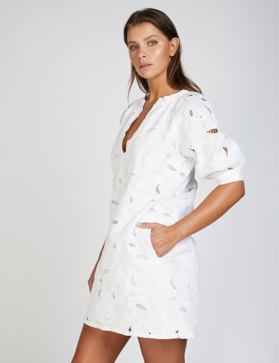 KAIA SHIFT DRESS | WHITE