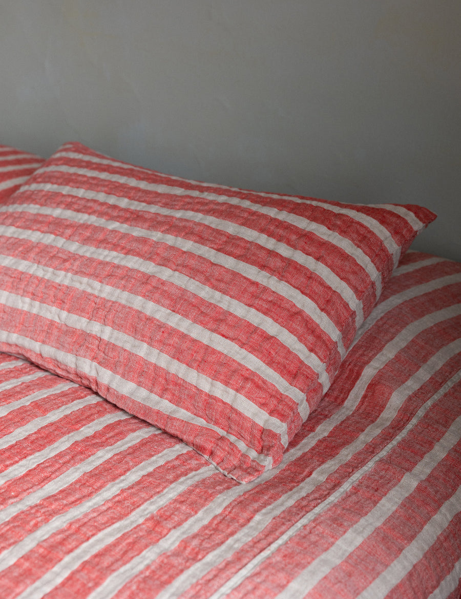 red natural stripe king pillowcases with matching bed cover