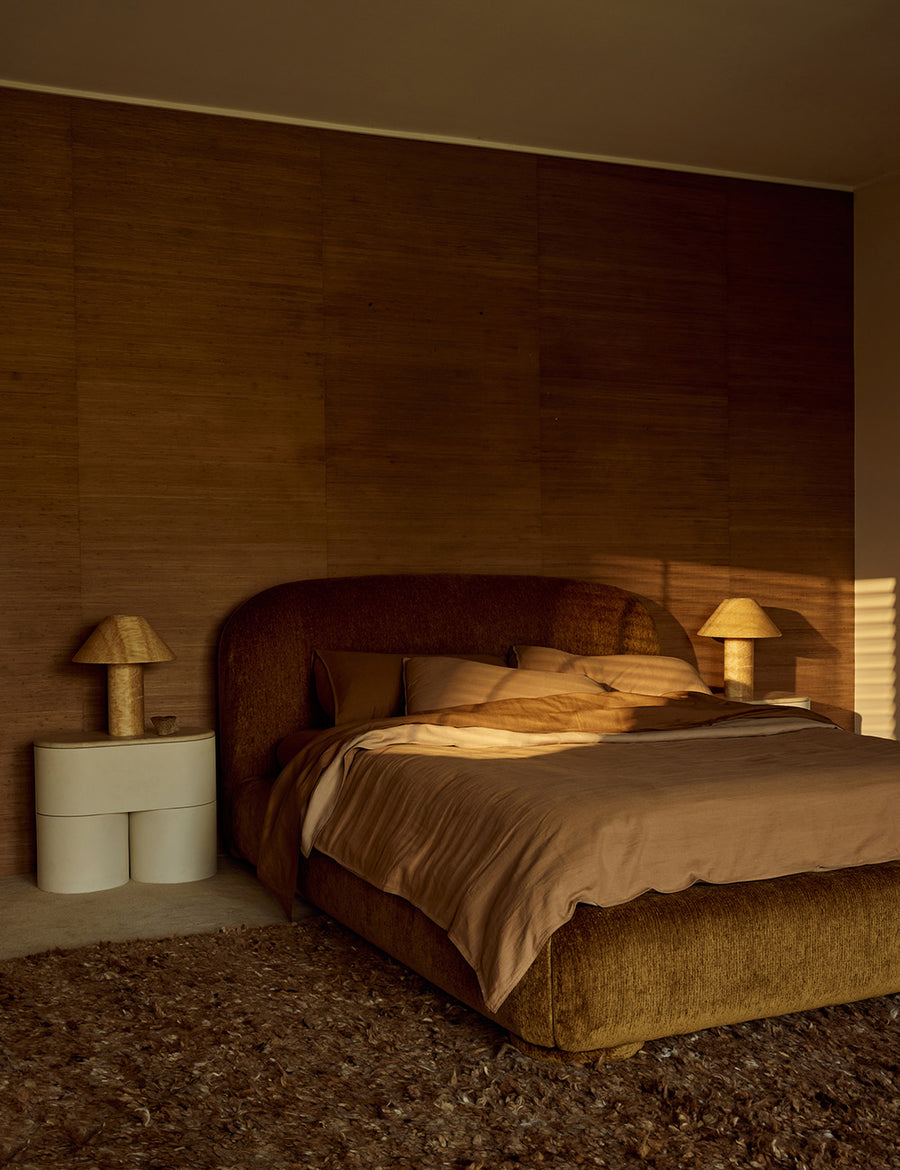 REVERSIBLE LINEN QUILT SET | TEAK/CARAMEL
